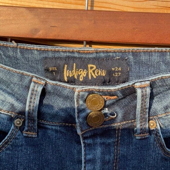 Take 50% OFF- Indigo Rein Women’s Jeans, Size- W 24/ L 27 - Picture 4 of 8